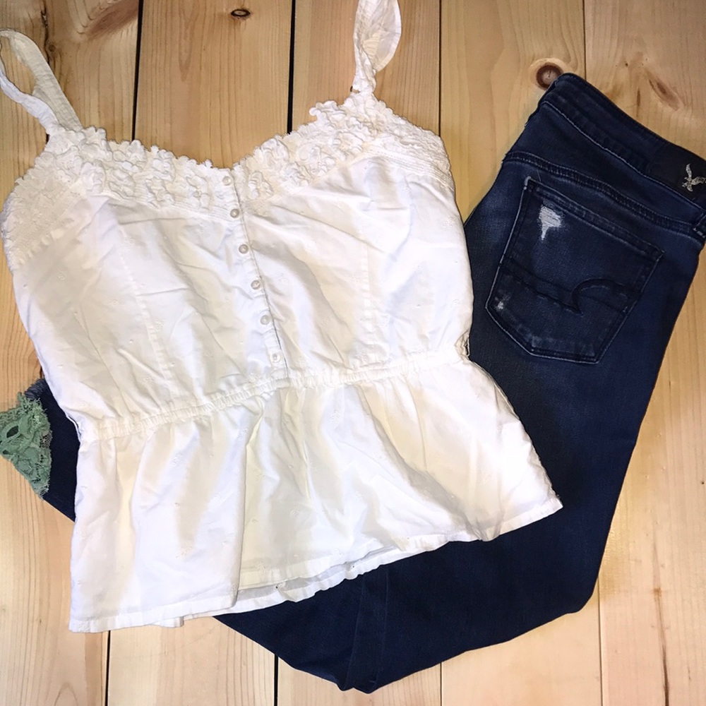 Hollister tank